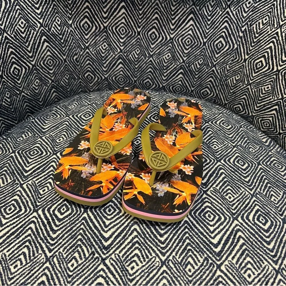 ANTONIO MELANI Orange and Black Floral flip flops‎